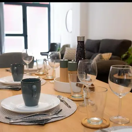 Hermoso En Nazaret 아파트 *